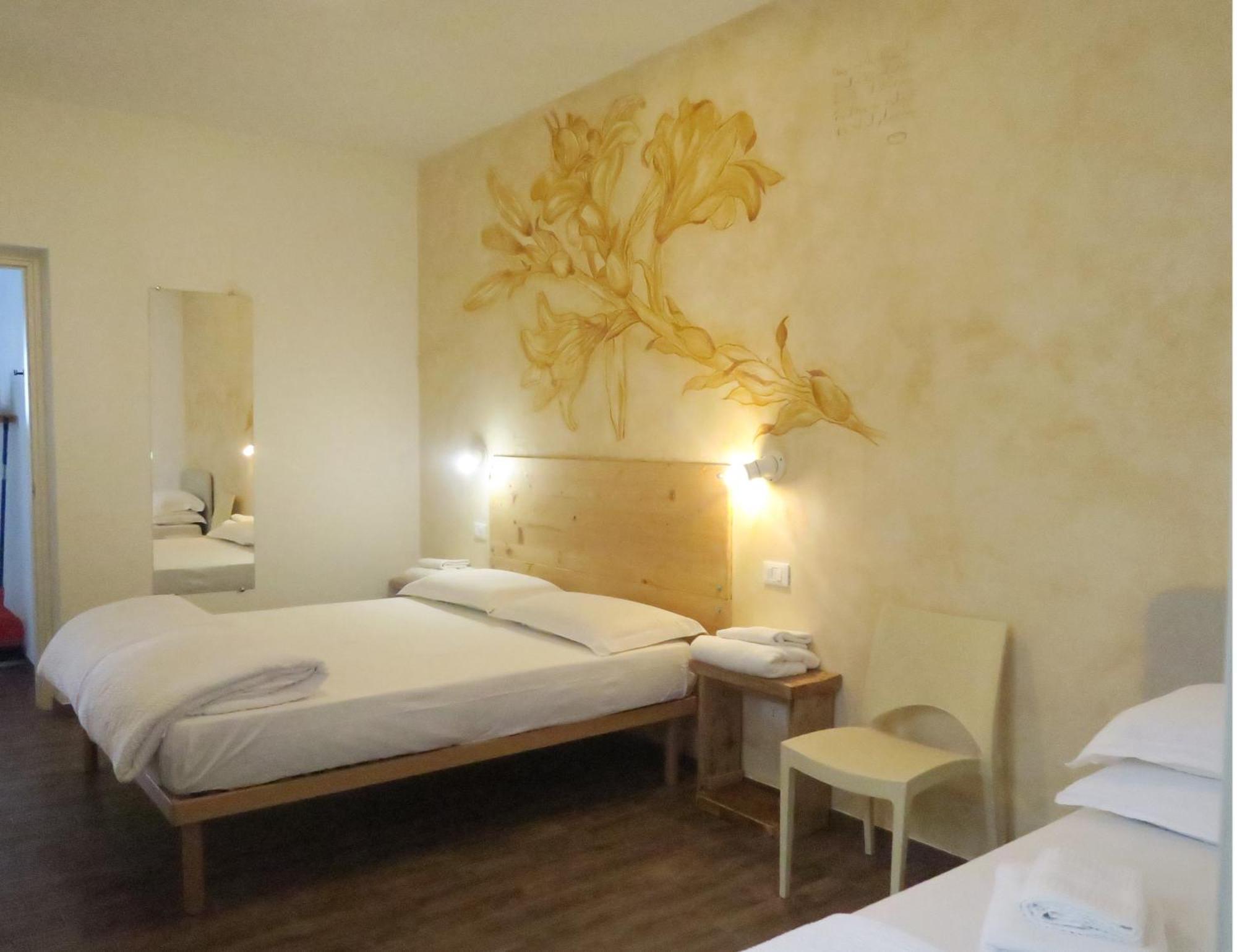 Oasi Da Vinci Apart otel Tignale Dış mekan fotoğraf
